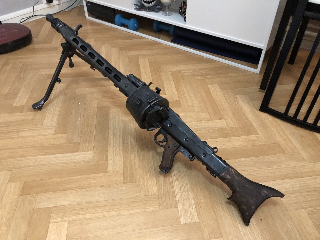 FranceAirsoft > [agm] Mg42