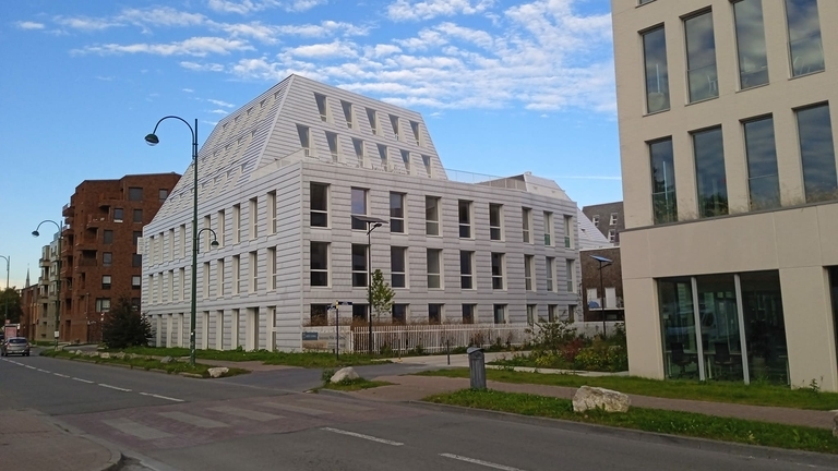 http://www.image-heberg.fr/files/17285766591161885321.jpg