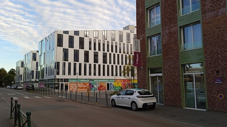 http://www.image-heberg.fr/files/17285768613966924426.jpg