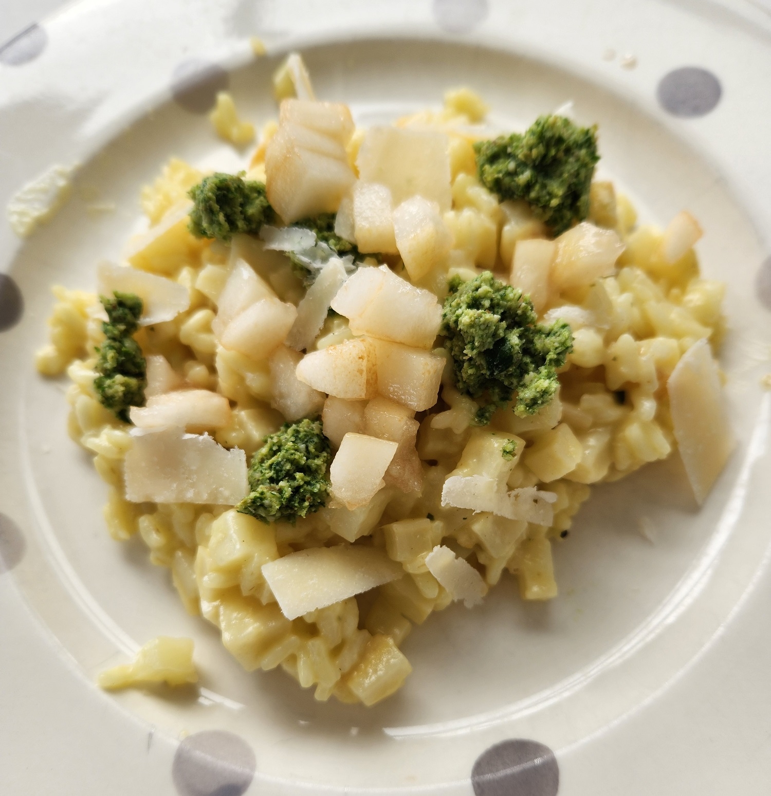 Risotto au persil tubéreux, son pesto, ses chips