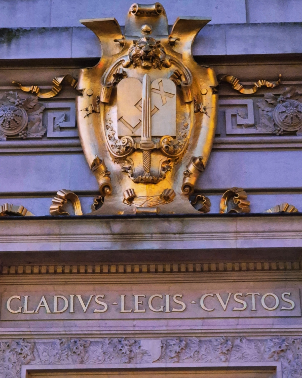 http://www.image-heberg.fr/files/1752997973668313379.jpg