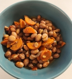 Ragoût de haricots demi-secs et légumes de saison