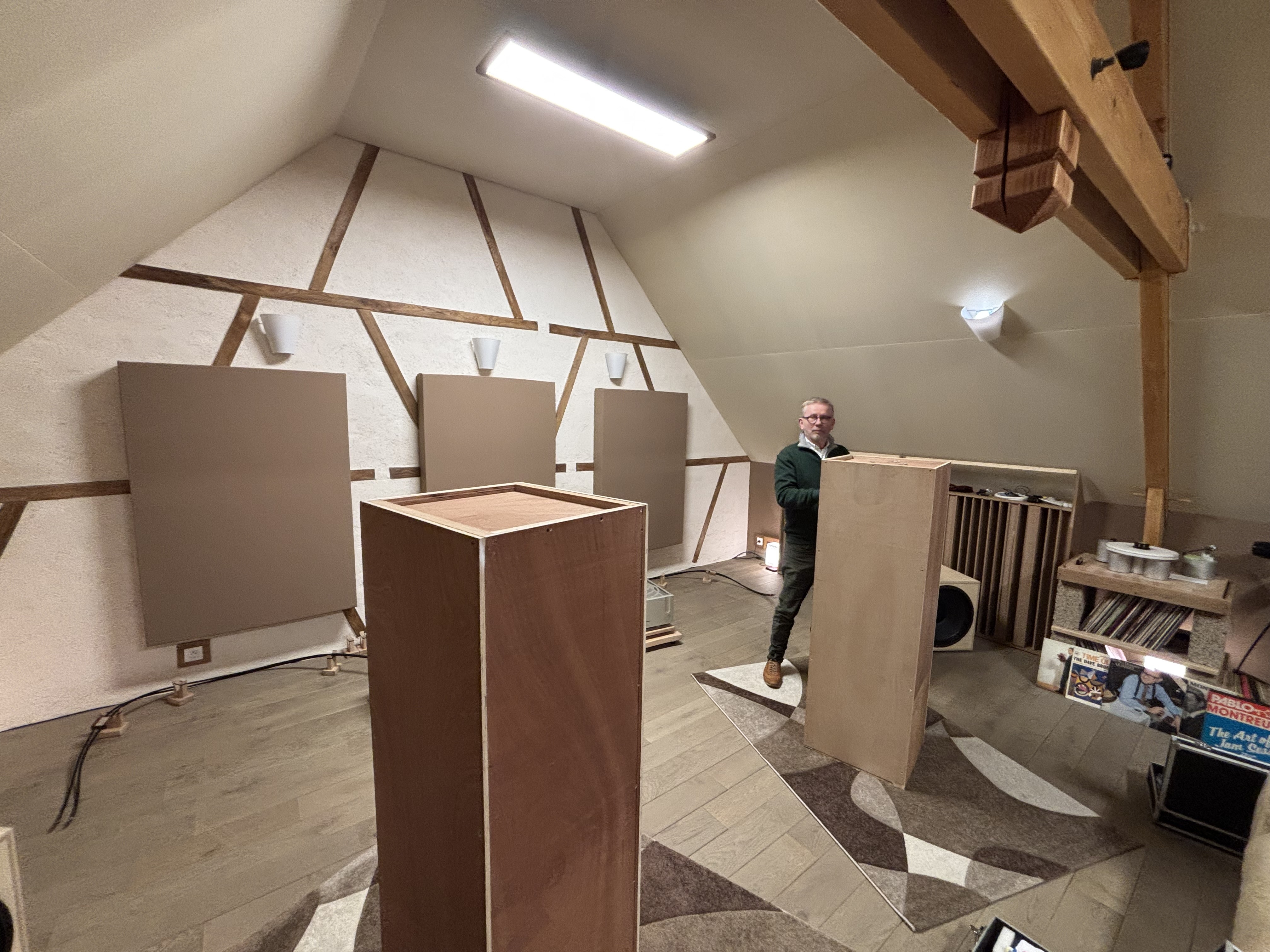 [Image: 17650908312090649111.jpg]