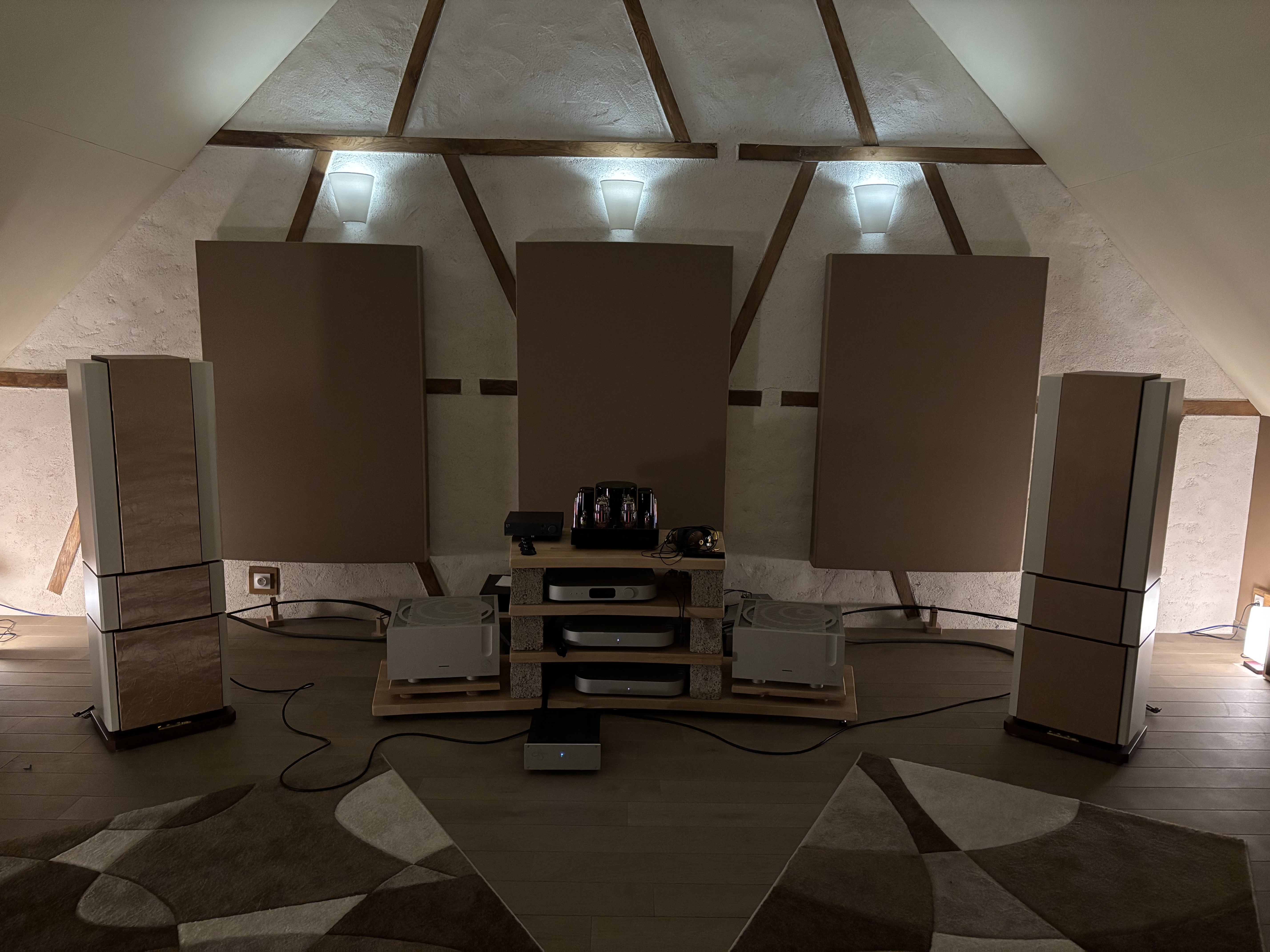 [Image: 17650910773713643744.jpg]