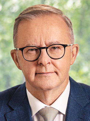 Aldric Rowanstone (Anthony Albanese)