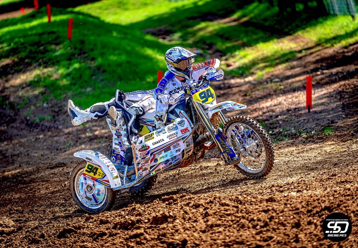 Championnat de France de Sidecarcross à Gueugnon