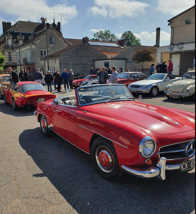 Véhicules Anciens à Fère-Champenoise